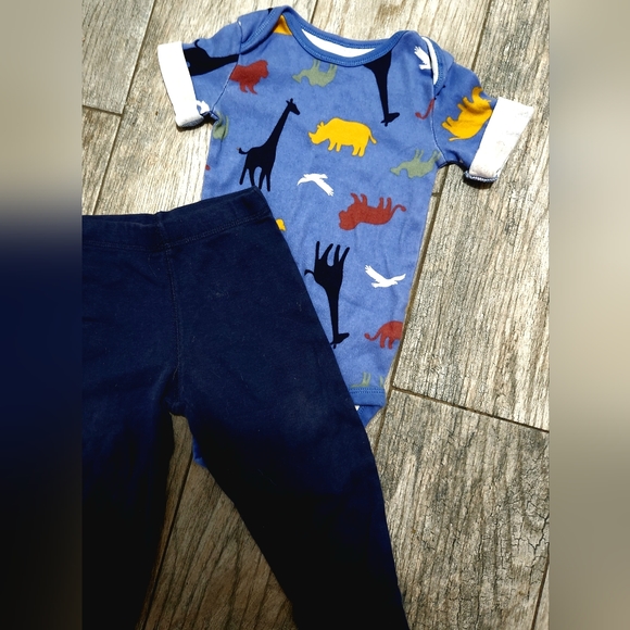 Two 18M Size 2pc Outfits Bundle! - Picture 9 of 9